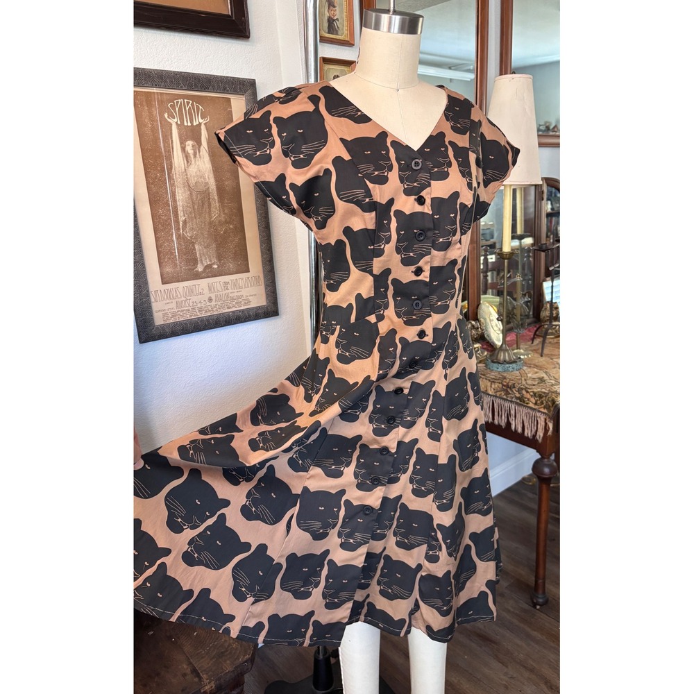 Nooworks OOP Panther Print Button Down Dress Tan Black Short Sleeve Medium - Picture 12 of 12